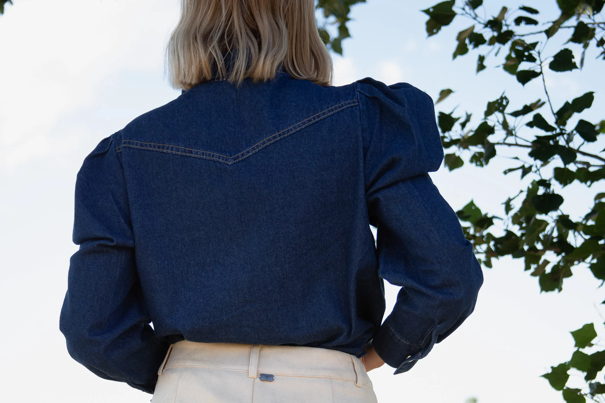Pearls & Denim Puff Sleeve Shirt - Image 3
